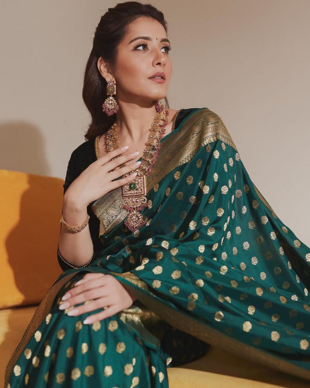 Attractive Dark Green Soft Silk Saree