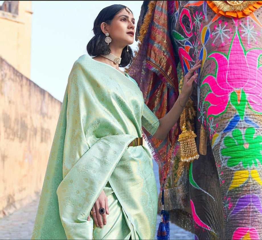 Moss Green kanjivaram Woven Silk Saree