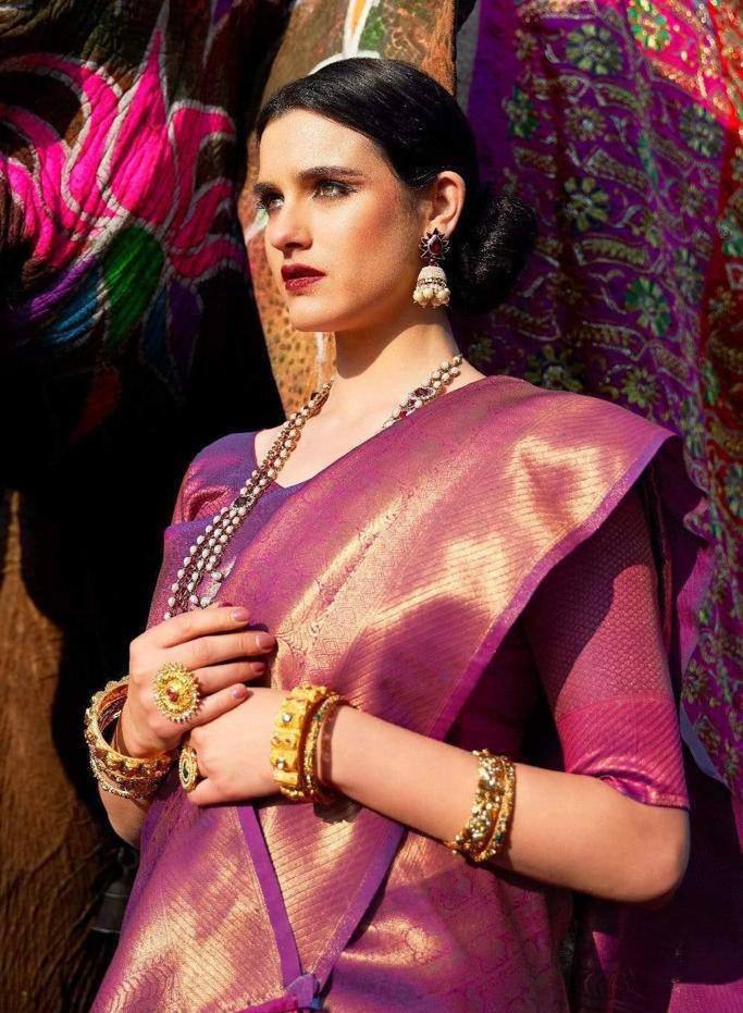Tempting Purple Kanjivaram Silk Saree