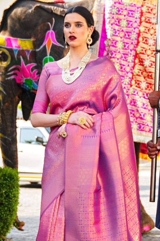 Tempting Purple Kanjivaram Silk Saree