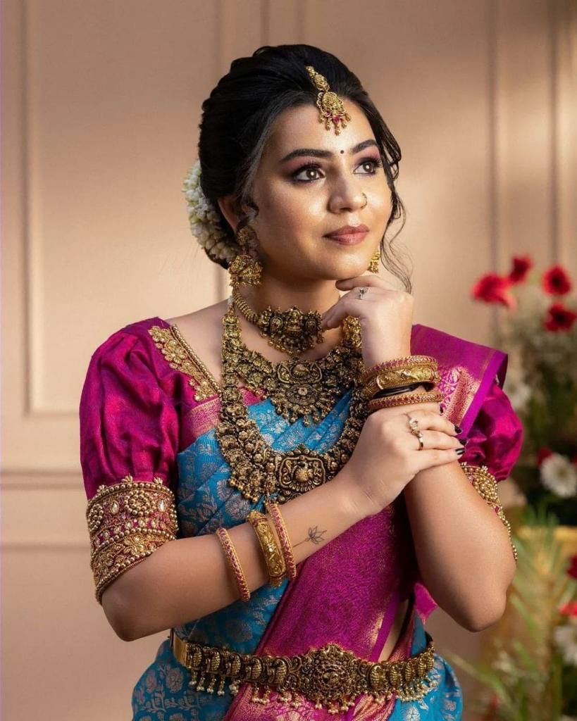 Desiring Firozi Soft Banarasi Silk Saree