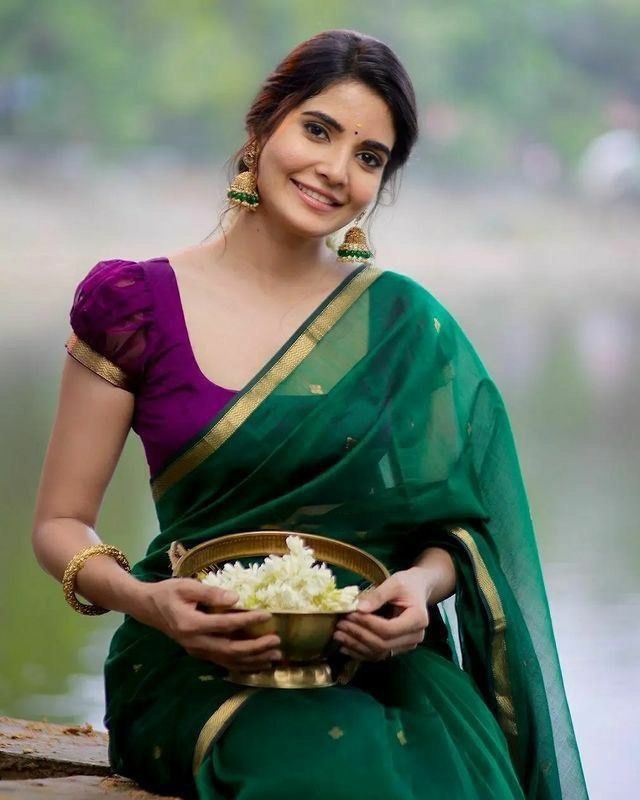 Attractive Green Cotton Silk Saree