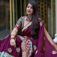 Wine Colour With Golden Patta Combition Soft Lichi Silk Saree Weaving