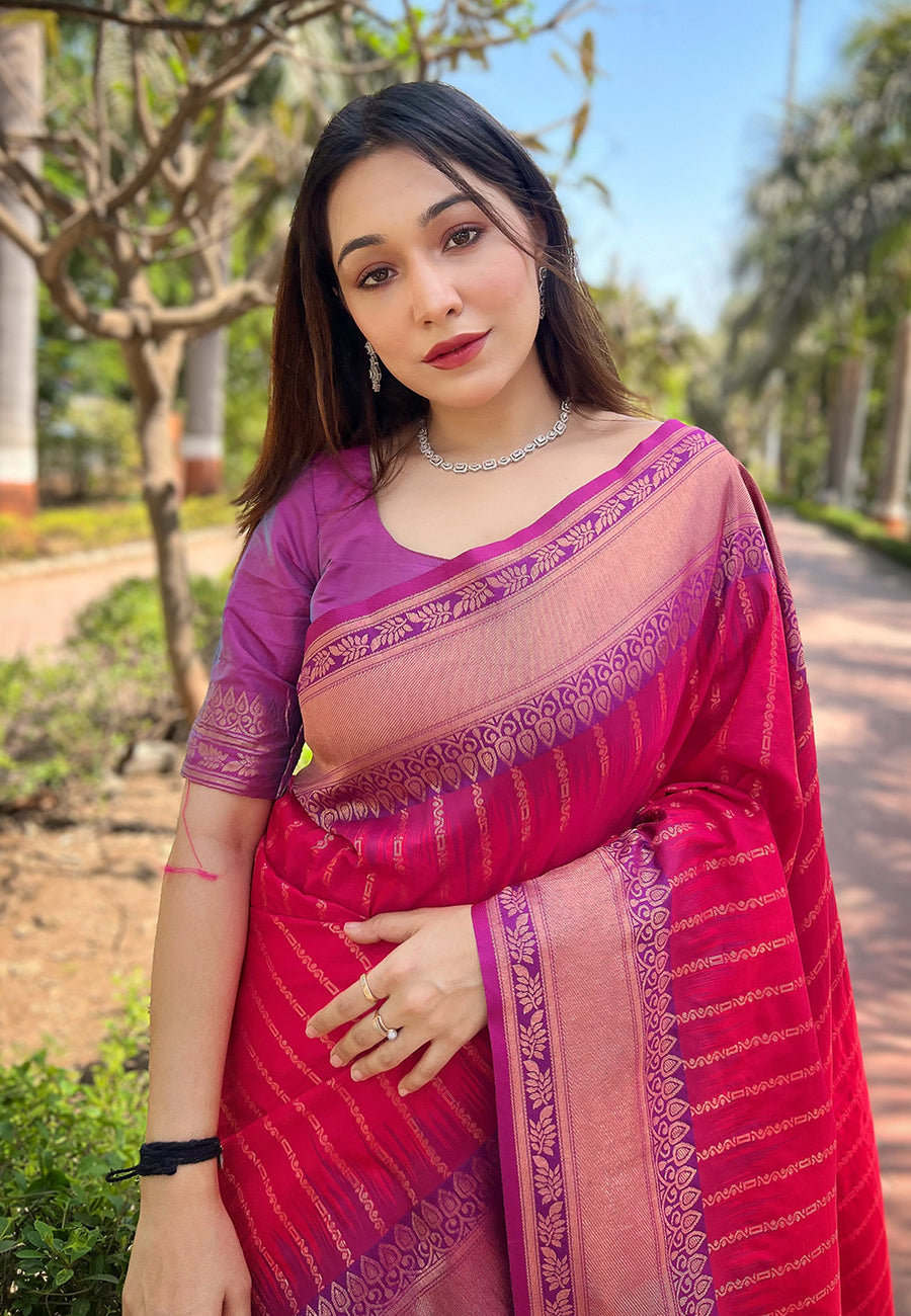 Pink Soft Silk Floral Border Contrast Zari Woven Saree