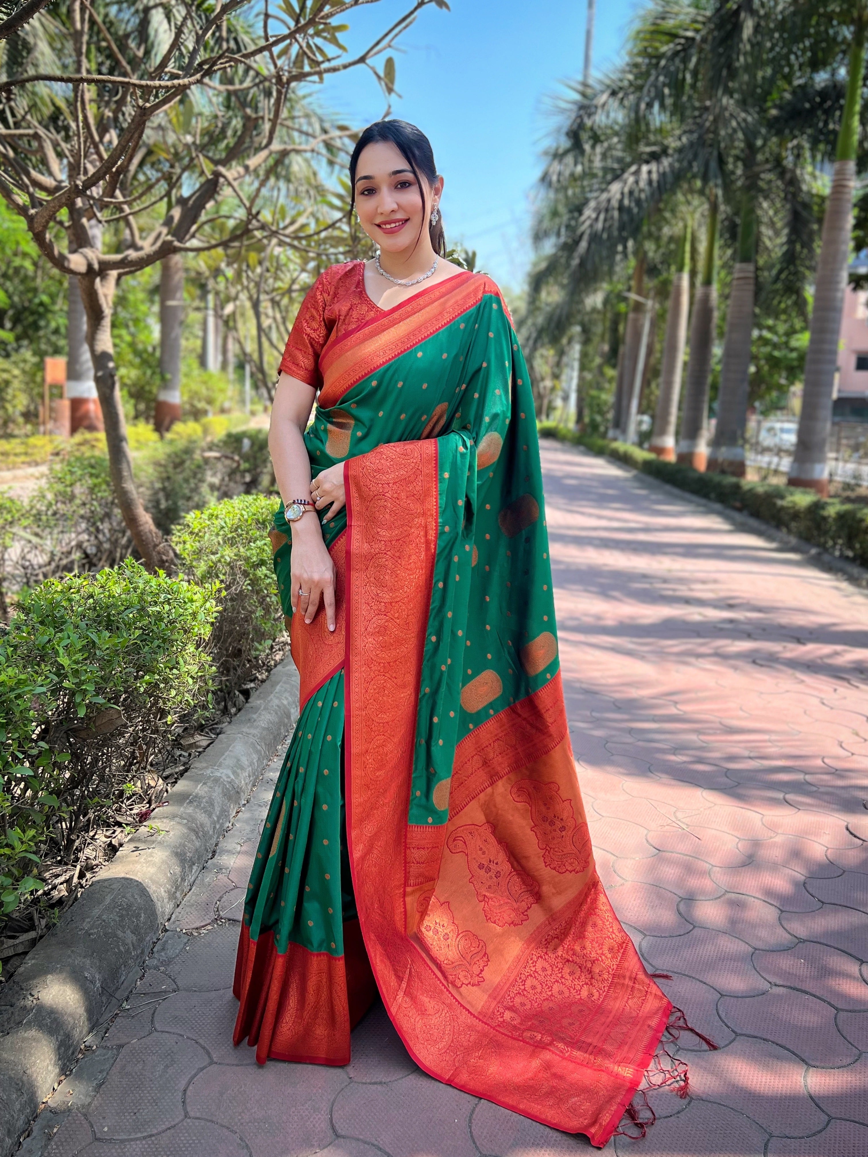 Green Soft Silk Contrast Gold Zari Woven Saree