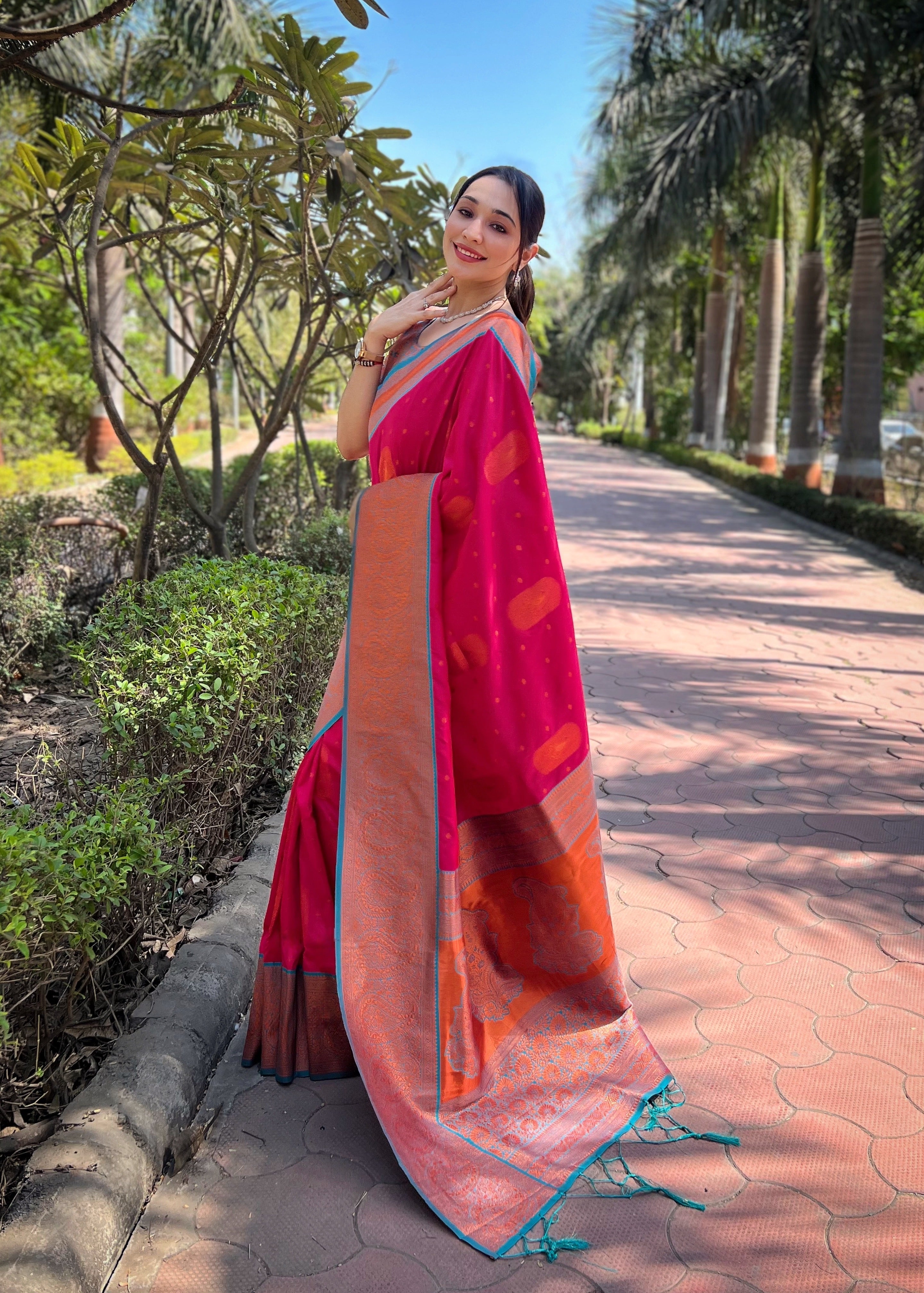 Pink Soft Silk Contrast Gold Zari Woven Saree