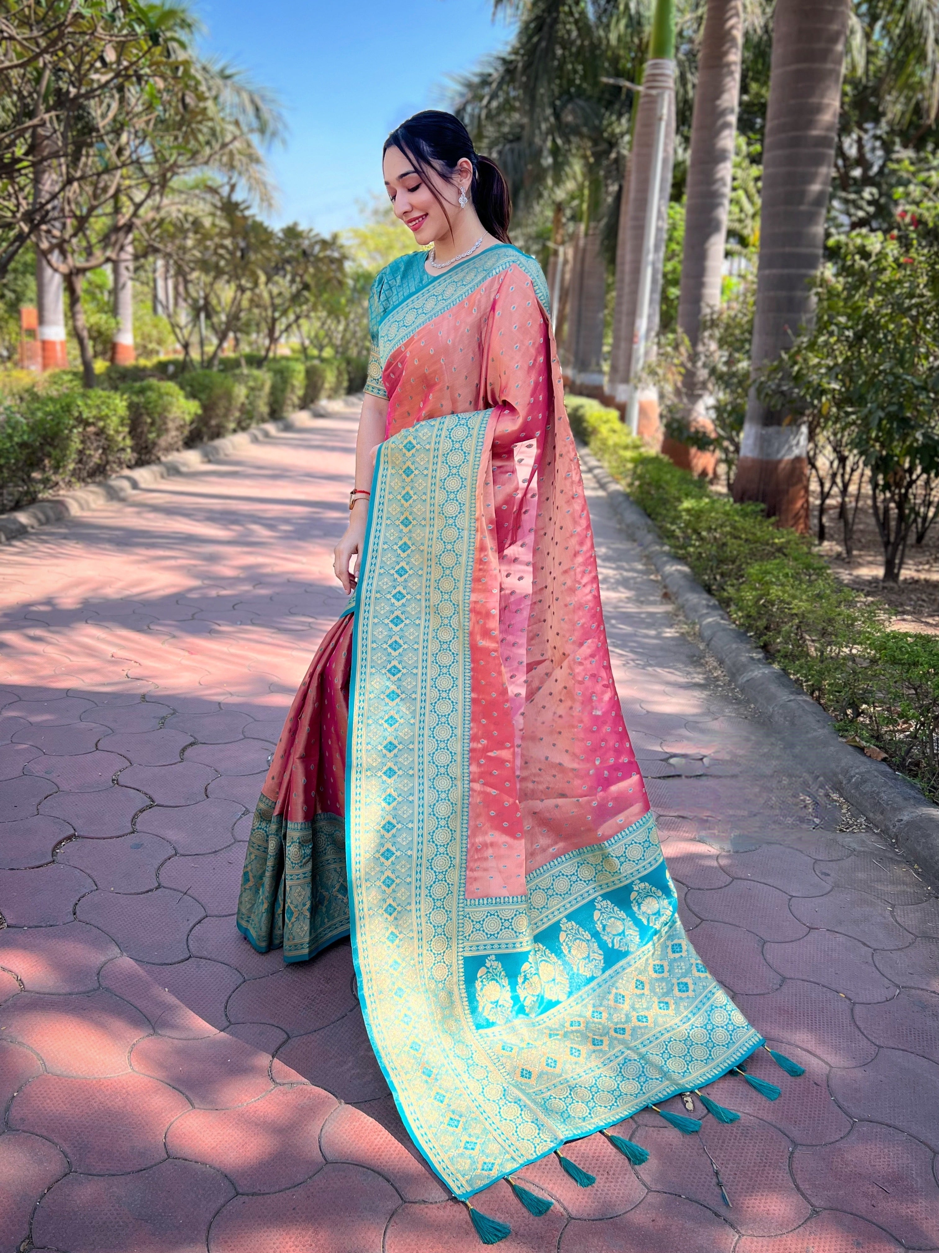 Pink Pure Tissue Zari Woven Saree With Contrast Weaves