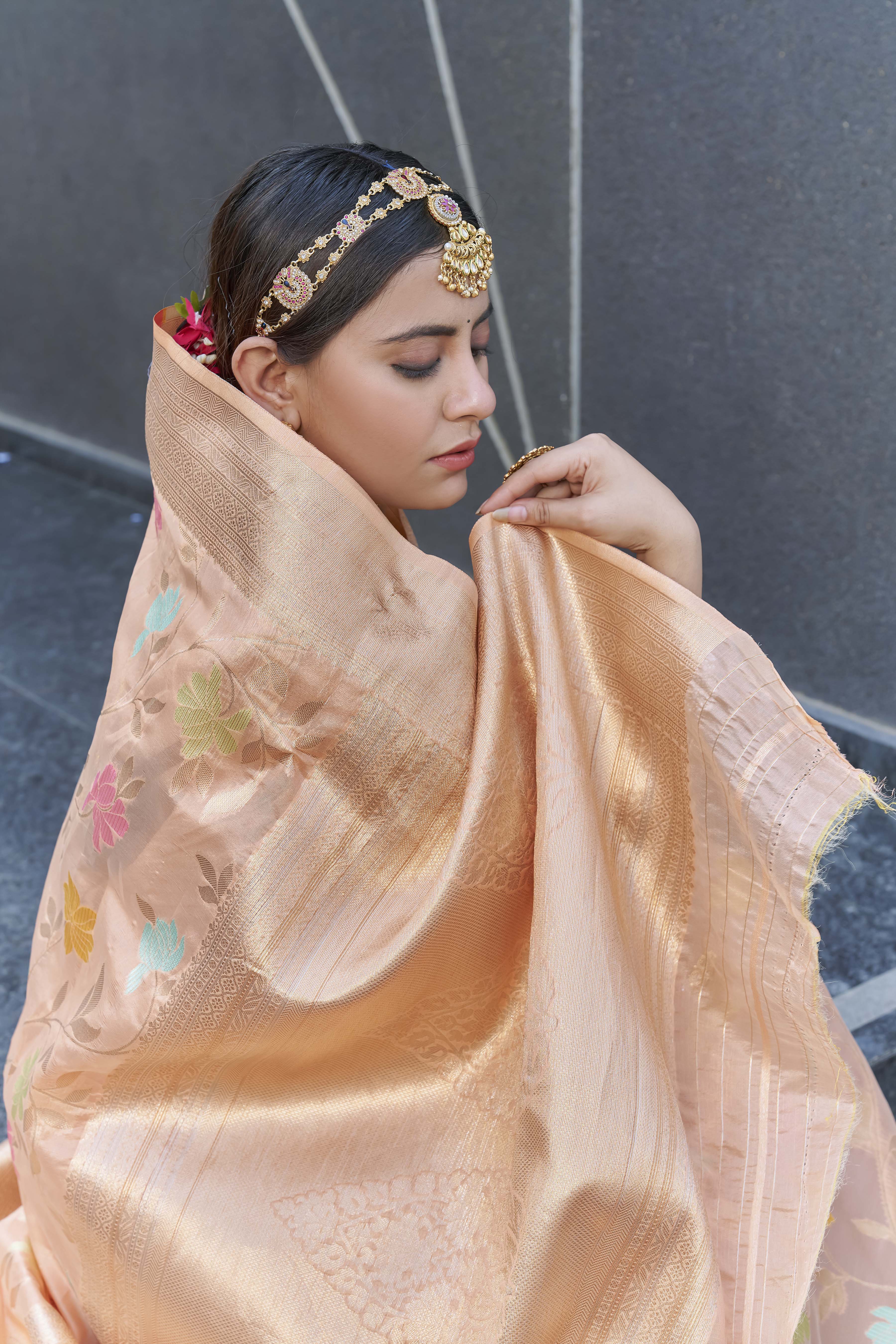 Peach Organza Jaal Zari Woven Saree