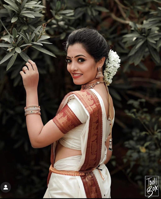 White & Red Palkhi Archaic Traditional Kanchi Soft Silk Sari With Attached Blouse