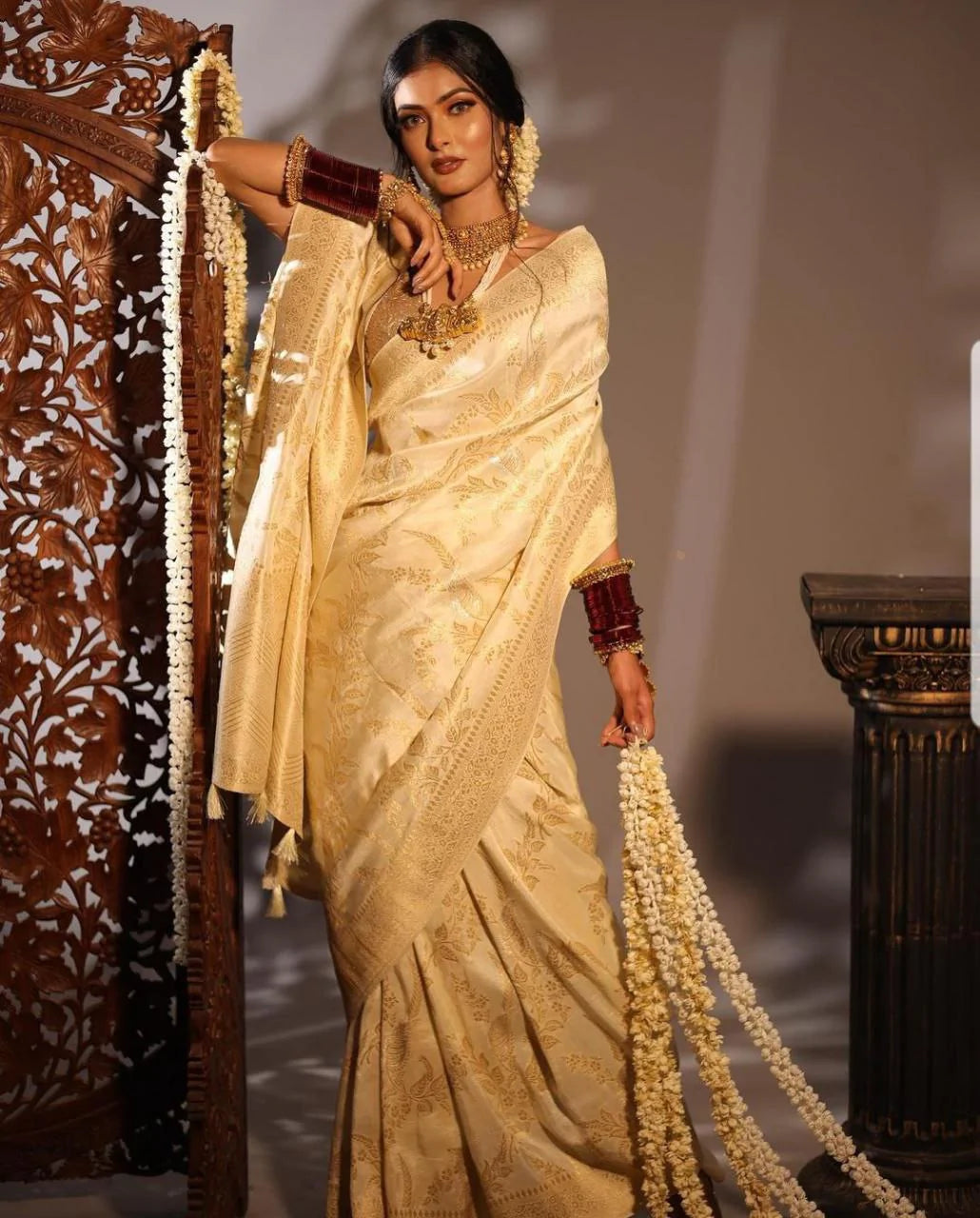 Lithg Yollew With Golden Broder Zari Soft Cotton Silk Finish Designer Saree