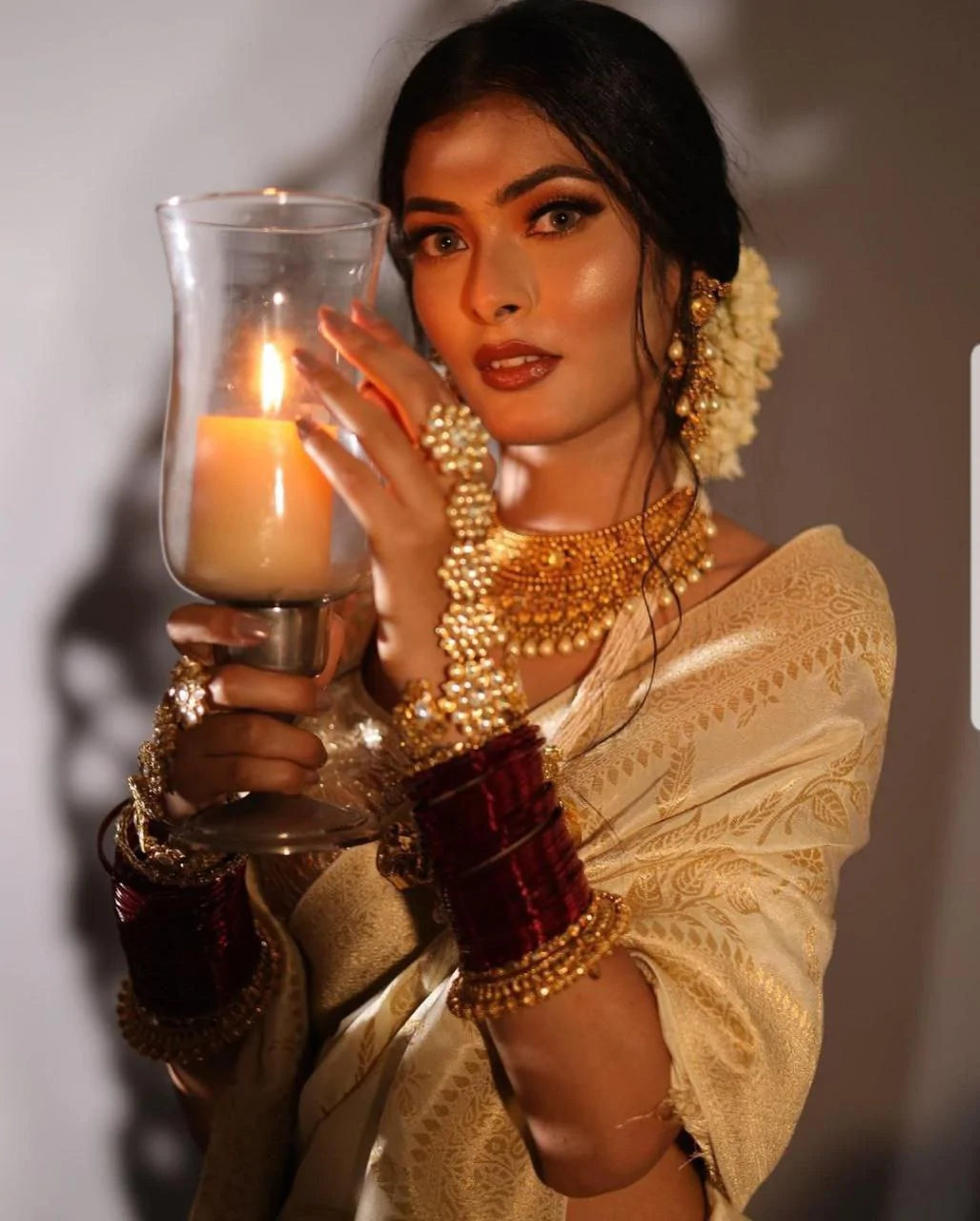 Lithg Yollew With Golden Broder Zari Soft Cotton Silk Finish Designer Saree