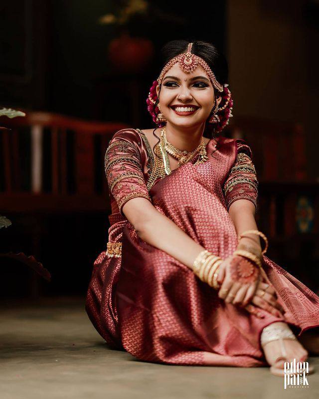Dark Red Wedding Wear Rasam Lichi silk saree