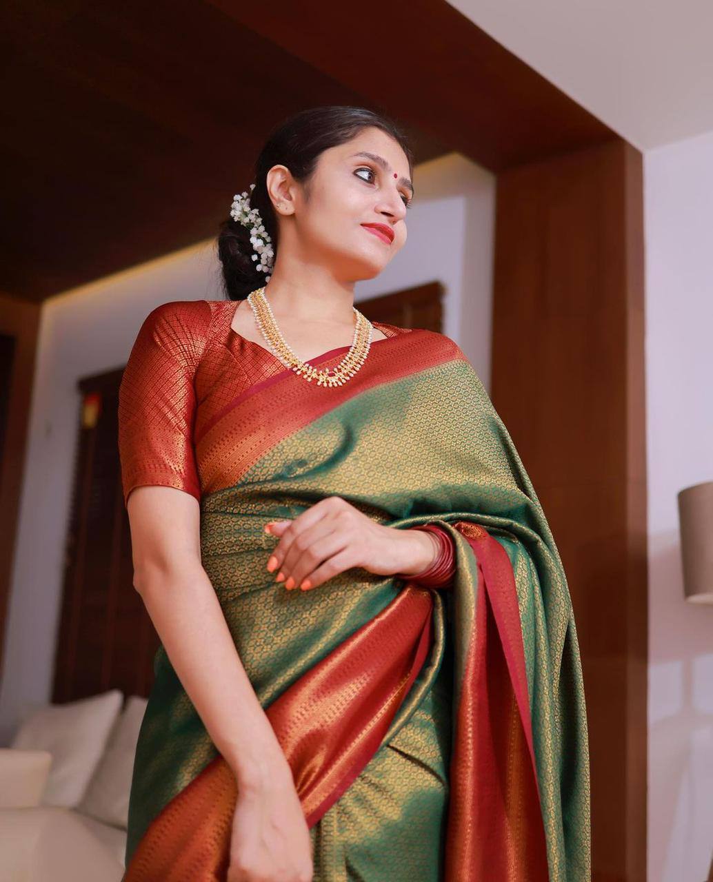 Beautiful Green And Red With Gold Weaving Work Banarasi Lichi Silk .